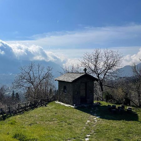 Παραδοσιακή Πέτρινη Κατοικία Στην Βλάχα Ελάτης Luaran gambar